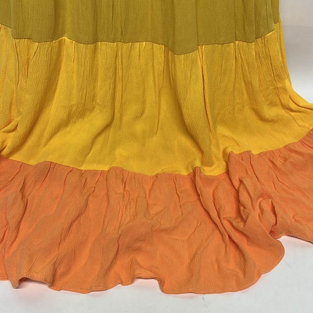 Colorful Tiered Maxi Dress Aaron and Amber size medium NWT - Picture 4 of 7